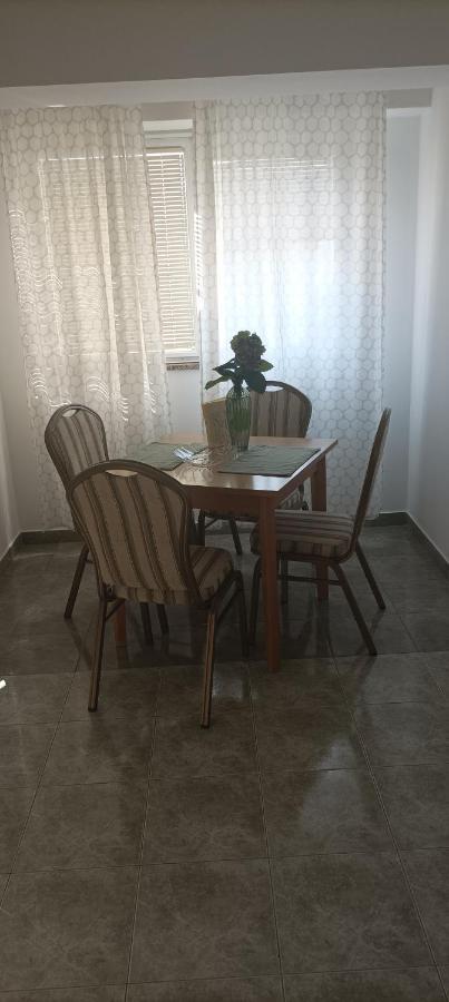 Feel Good Apartment Banjol Zewnętrze zdjęcie